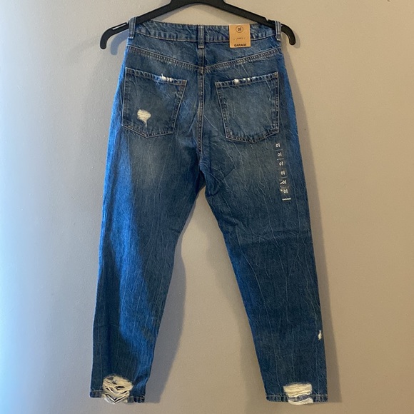 Garage Mom Jean- High Rise - Picture 4 of 4